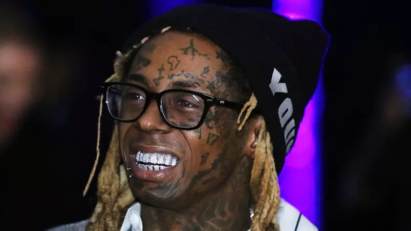 Lil Wayne IQ - How intelligent is Lil Wayne?